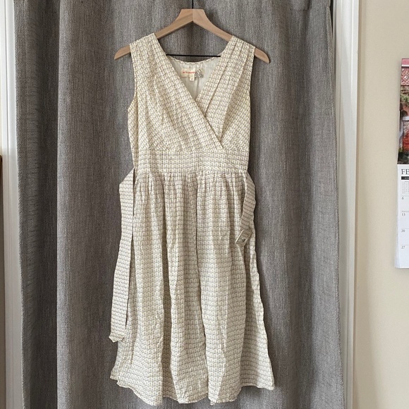 Vintage 1980s Beth Jordan White Floral Belted Pleated Dress - Picture 5 of 11